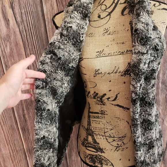 Tart Collection Vest  - Picture 3 of 8